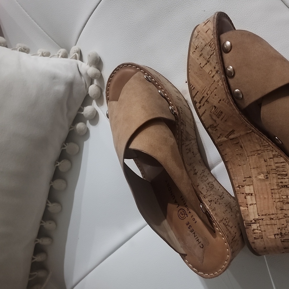 Wedges size 9